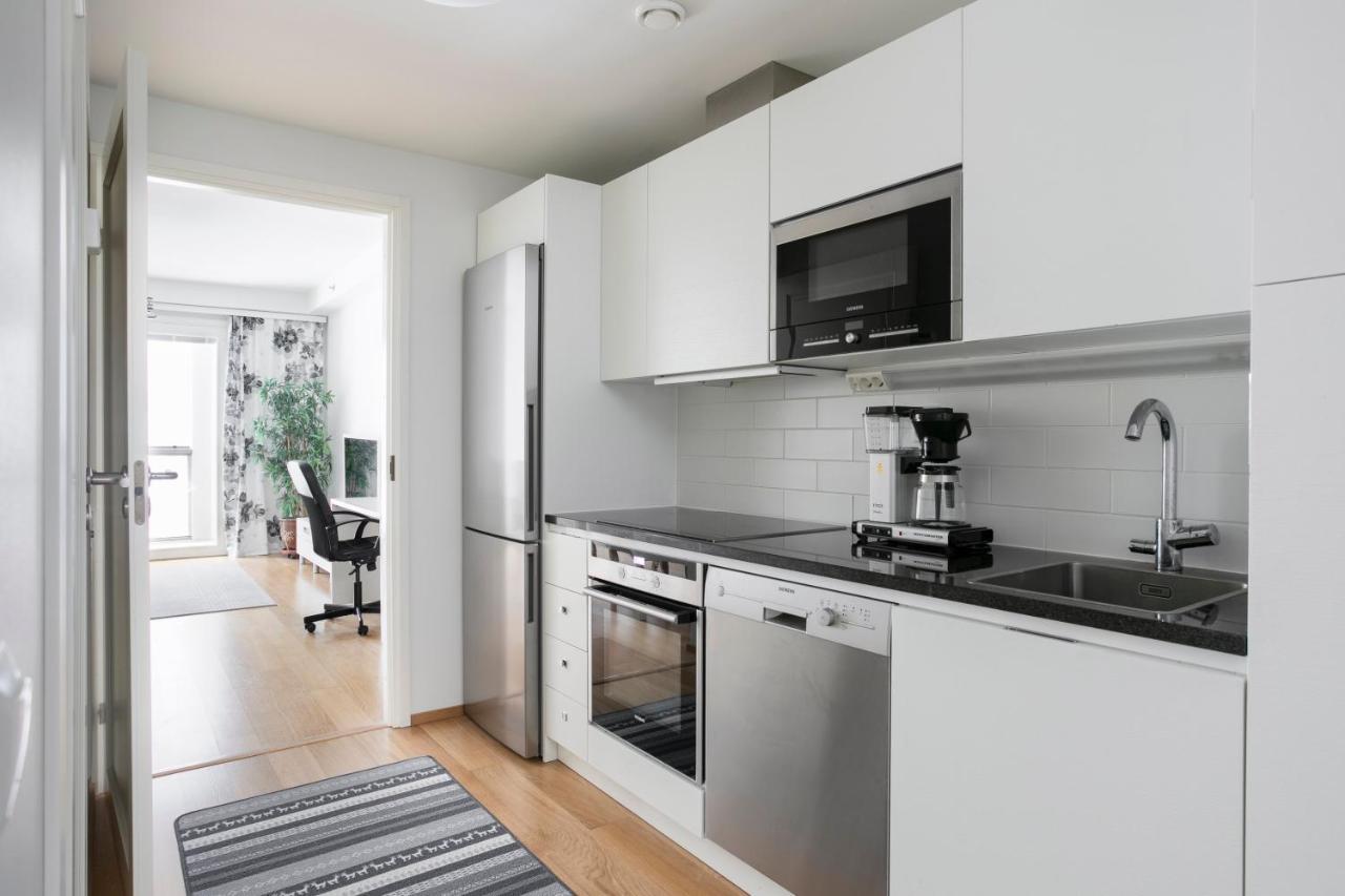 2Ndhomes Cozy 1Br Apartment With Balcony By The Central Station เฮลซิงกิ ภายนอก รูปภาพ