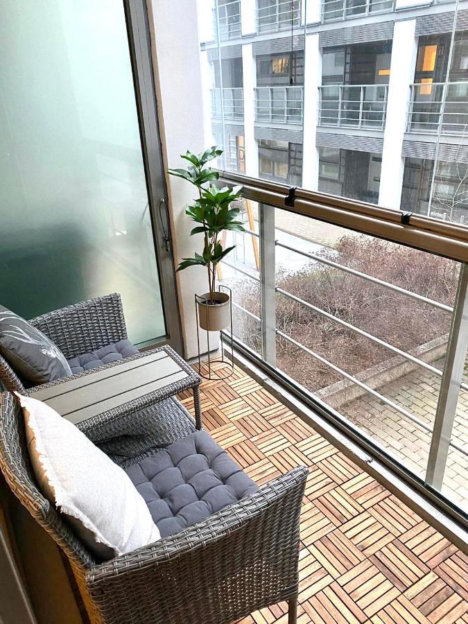 2Ndhomes Cozy 1Br Apartment With Balcony By The Central Station เฮลซิงกิ ภายนอก รูปภาพ